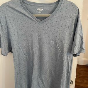 Old Navy v neck